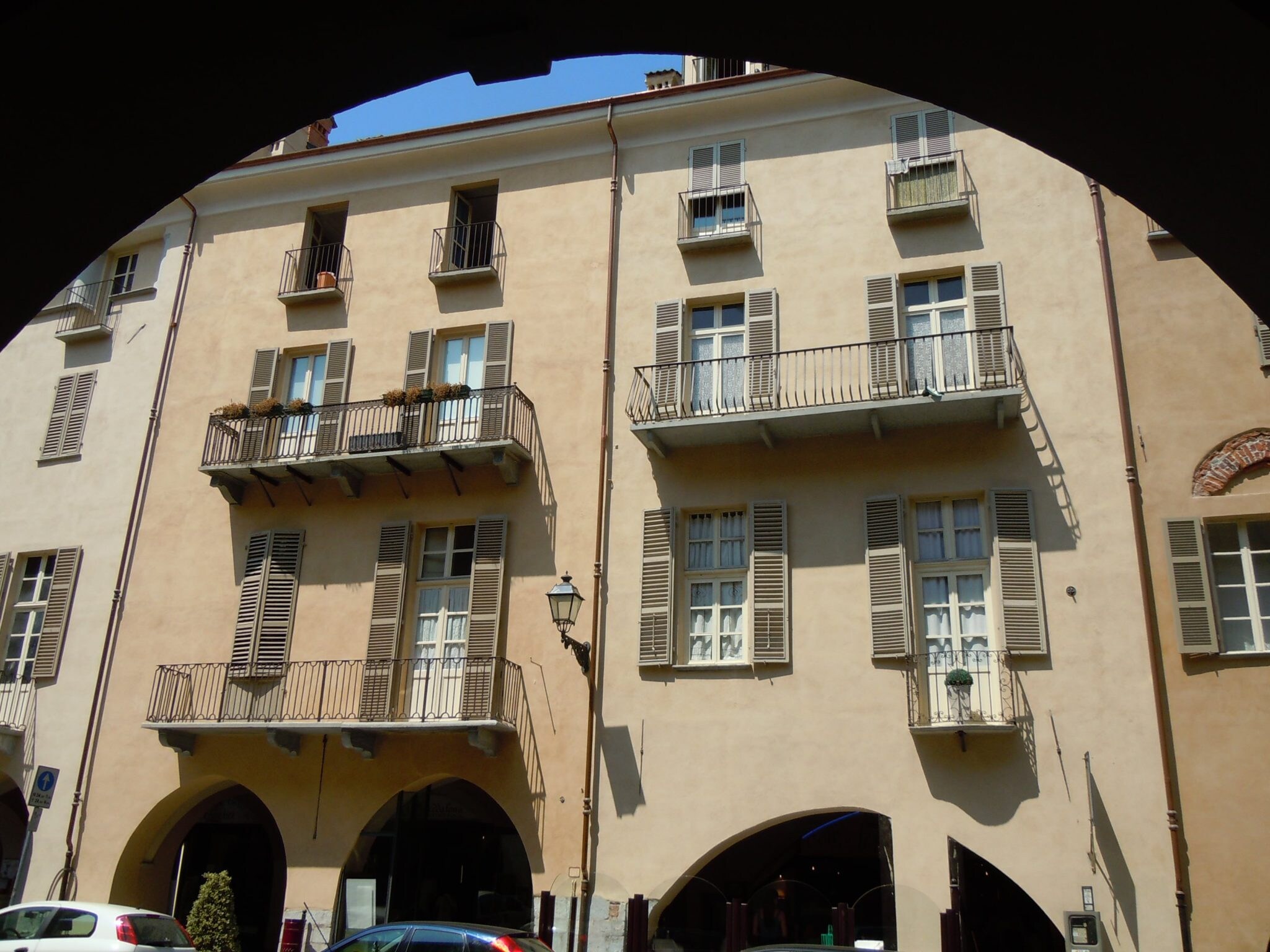 Opera Savigliano Progetto Cuneo Via Roma – Angolo P.zza Santa Maria 6