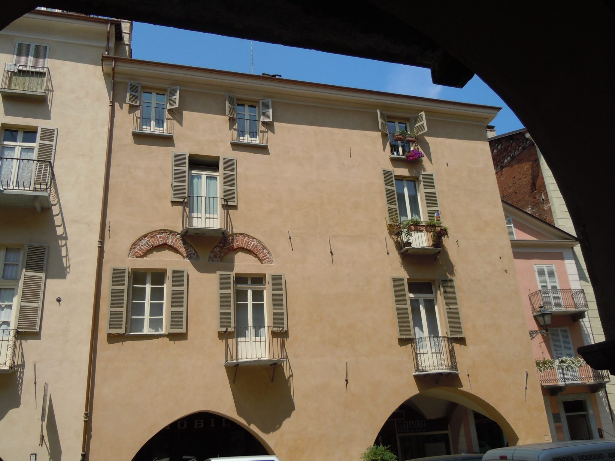 Opera Savigliano Progetto Cuneo Via Roma – Angolo P.zza Santa Maria 7